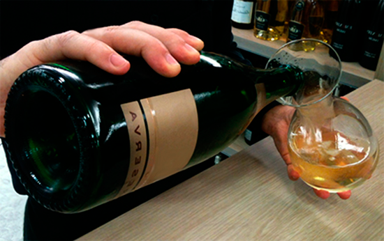 Decantar el Champagne