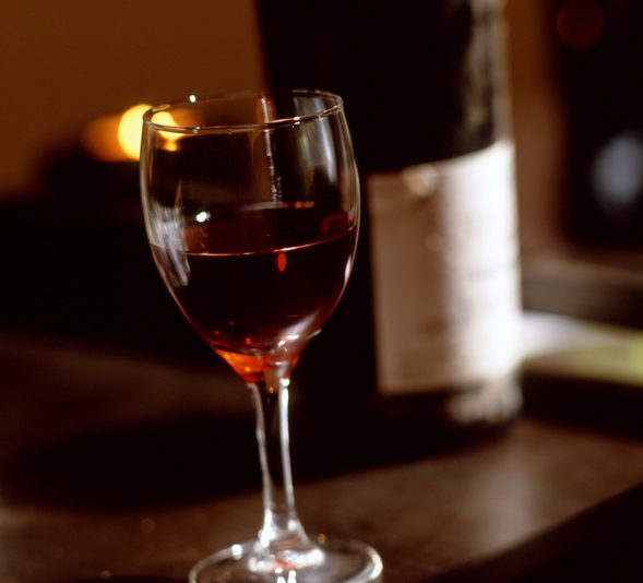 Porqué el Pedro Ximénez es el único vino de postre que necesitarás